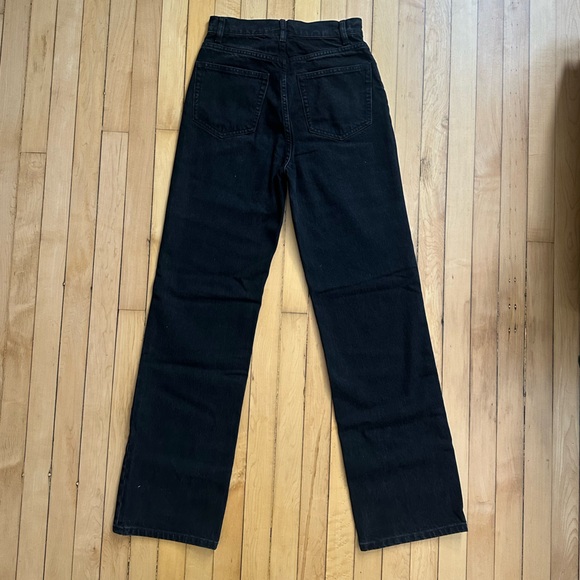Reformation Black Wilder Jean in Size 26 - Picture 5 of 6